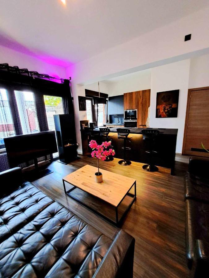Petite Chambre Dans Une Jolie Colocation Liege Luaran gambar